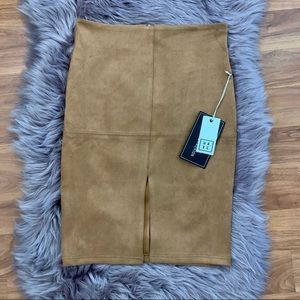 BNWT High Waist Suede Front Split Pencil Skirt